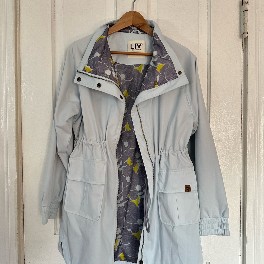 LIV Women's Sky Blue Utility Jacket